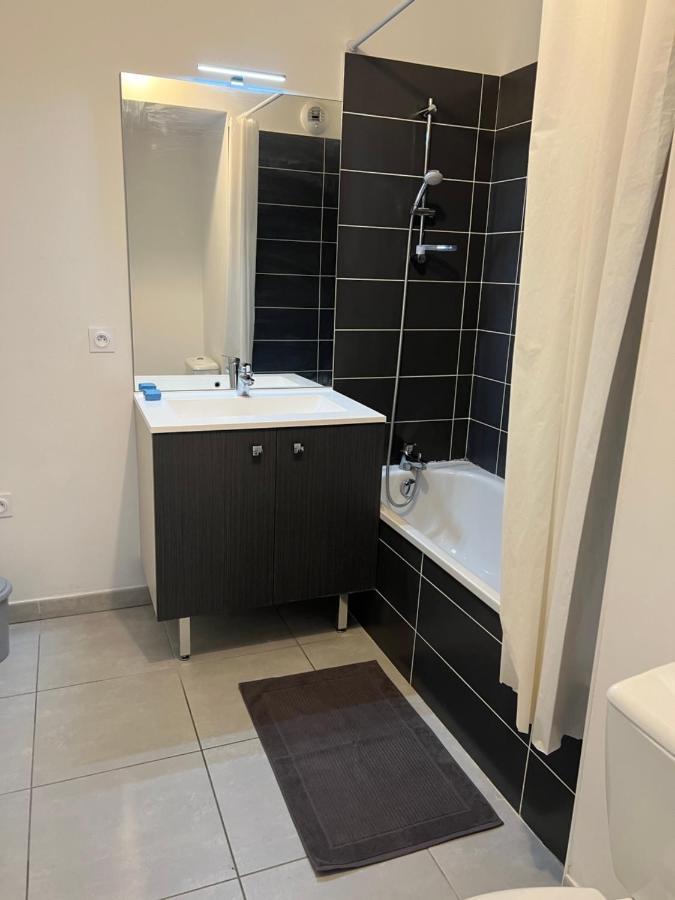 Residence Neuve Le K 10 Mn Gare, Parking , Tram Montpellier Luaran gambar